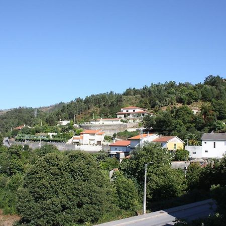 Alojamento Albino Pinto Terras de Bouro Bagian luar foto